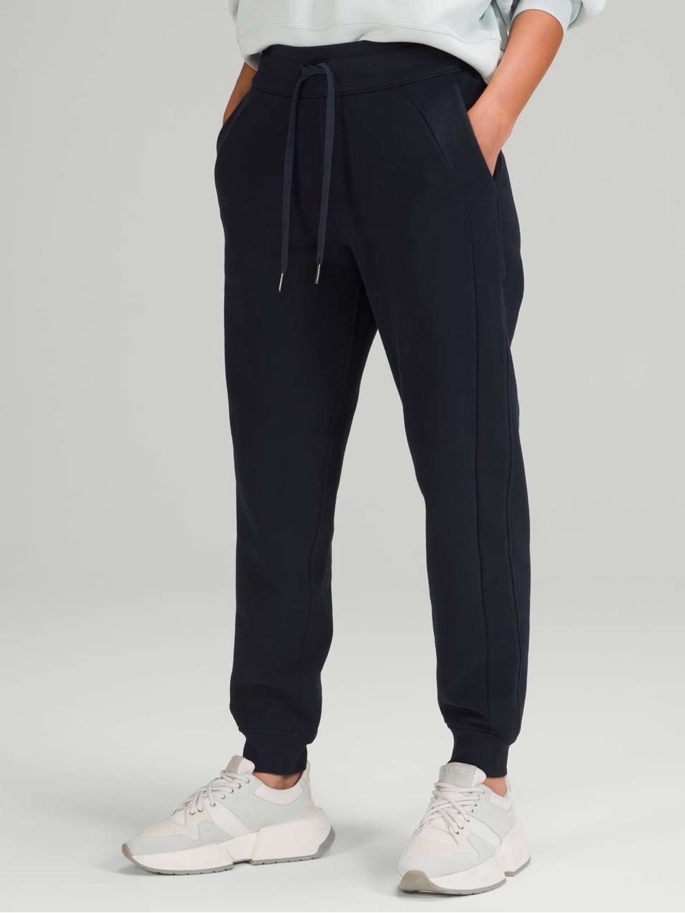 Lululemon scuba HR jogger 28”